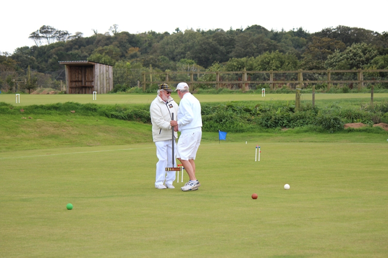 Afternoon singles, Norman Conner(B) wins